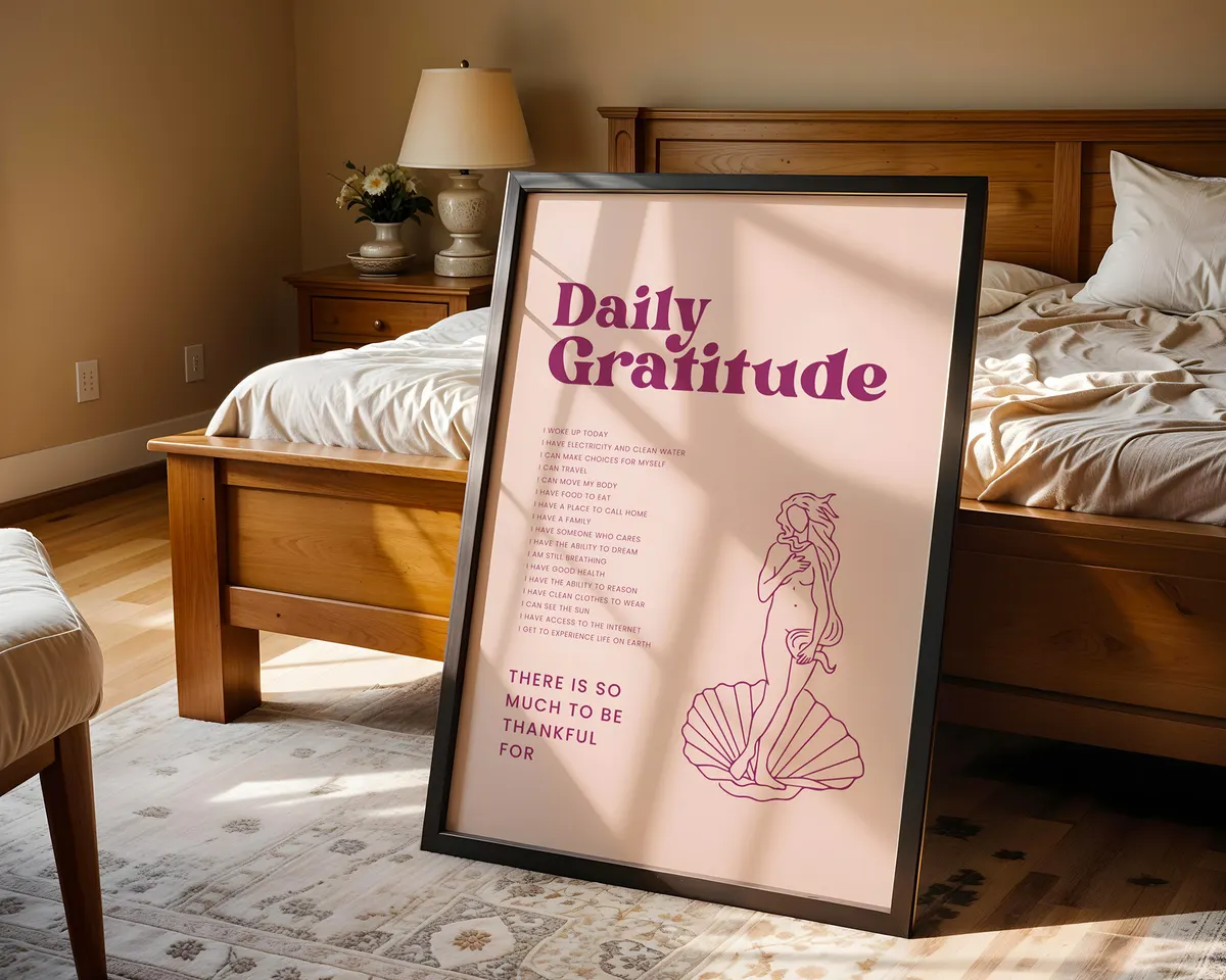 Calm typographic poster reading Daily Gratitude in clean warm lettering for mindful spaces. — photo 4