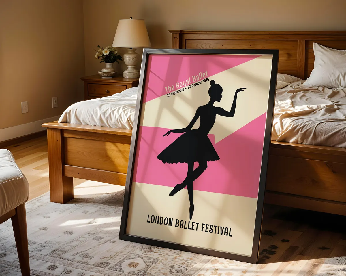 Contemporary graphic poster of a ballerina en pointe in a bold dynamic dance composition. — photo 4
